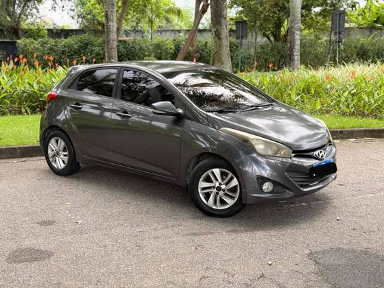 HYUNDAI HB20 1.6 COMFORT PLUS 16V FLEX 4P AUTOMÁTICO